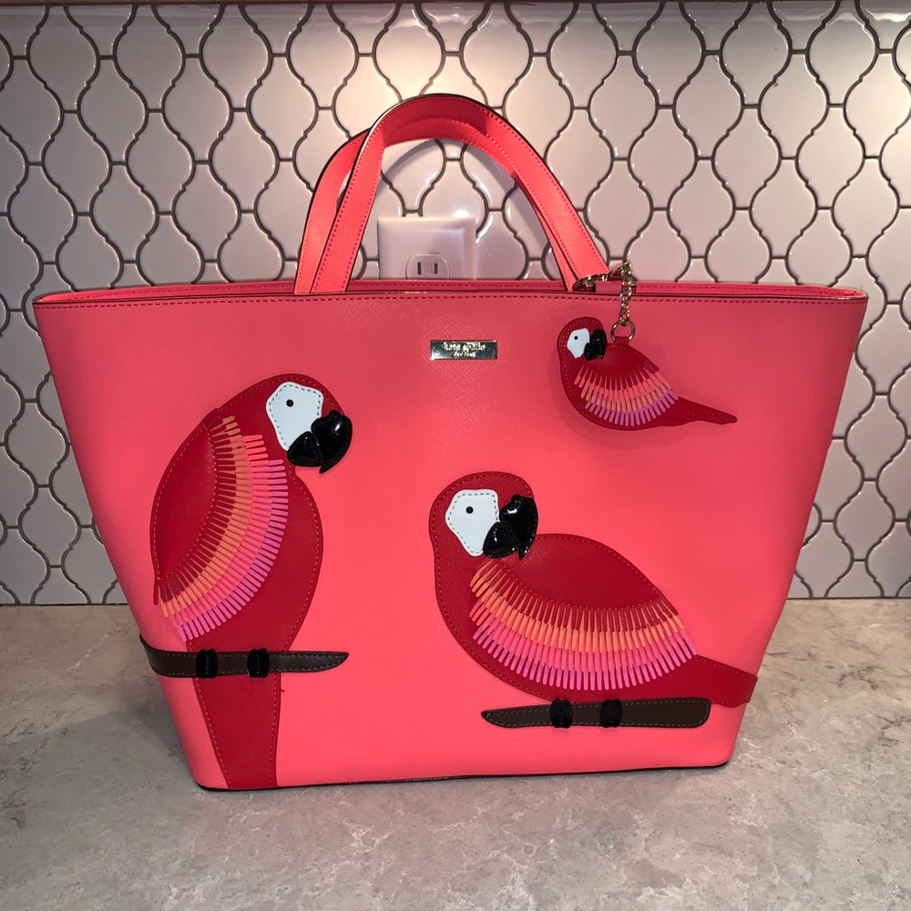 ♠️Kate Spade Parrot Tote Purse and key chain ♠️